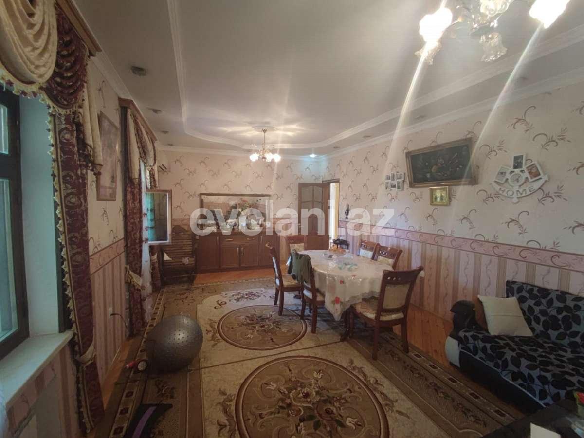 Satılır, həyət evi / bağ, 5 otaqlı, 200 m², Bakı, Səbail r, Badamdar q.