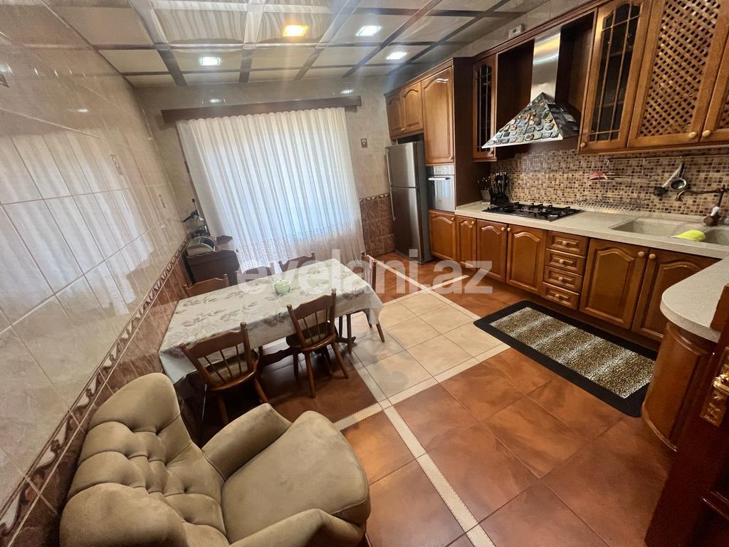 Сдаётся, новостройка, 3-комнаты, 191 m², Баку, Насиминский r, Низами m.