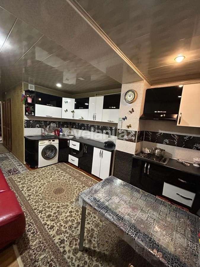 Продаётся, вторичка, 4-комнаты, 100 m², Баку, Сабунчинский r, Бакиханова p, Нефтчиляр m.