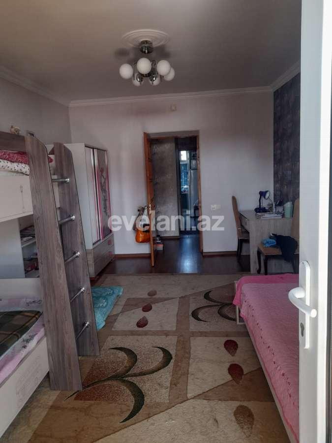 Kirayə verilir, köhnə tikili, 3 otaqlı, 70 m², Bakı, Yasamal r, Elmlər Akademiyası m.