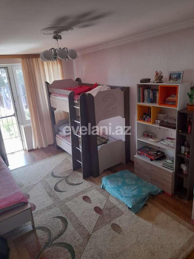 Kirayə verilir, köhnə tikili, 3 otaqlı, 70 m², Bakı, Yasamal r, Elmlər Akademiyası m.