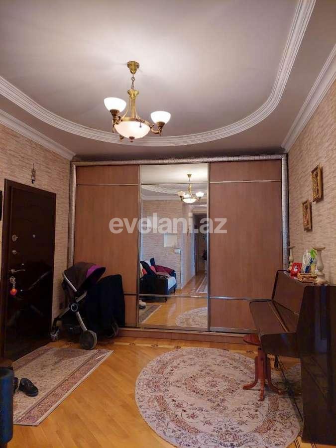 Satılır, yeni tikili, 2 otaqlı, 167 m², Bakı, Nəsimi r, 3-cü mikrorayon q, Memar Əcəmi m.