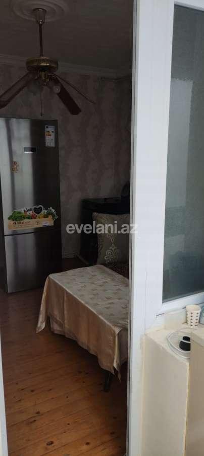 Kirayə verilir, köhnə tikili, 3 otaqlı, 65 m², Bakı, Binəqədi r, 8-ci mikrorayon q, Azadlıq prospekti m.