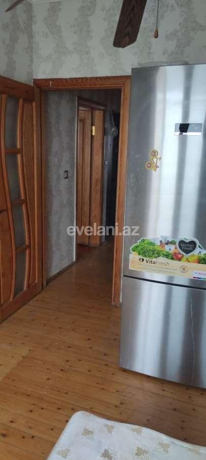 Kirayə verilir, köhnə tikili, 3 otaqlı, 65 m², Bakı, Binəqədi r, 8-ci mikrorayon q, Azadlıq prospekti m.