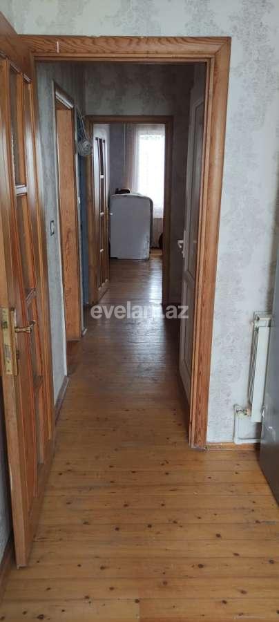 Kirayə verilir, köhnə tikili, 3 otaqlı, 65 m², Bakı, Binəqədi r, 8-ci mikrorayon q, Azadlıq prospekti m.