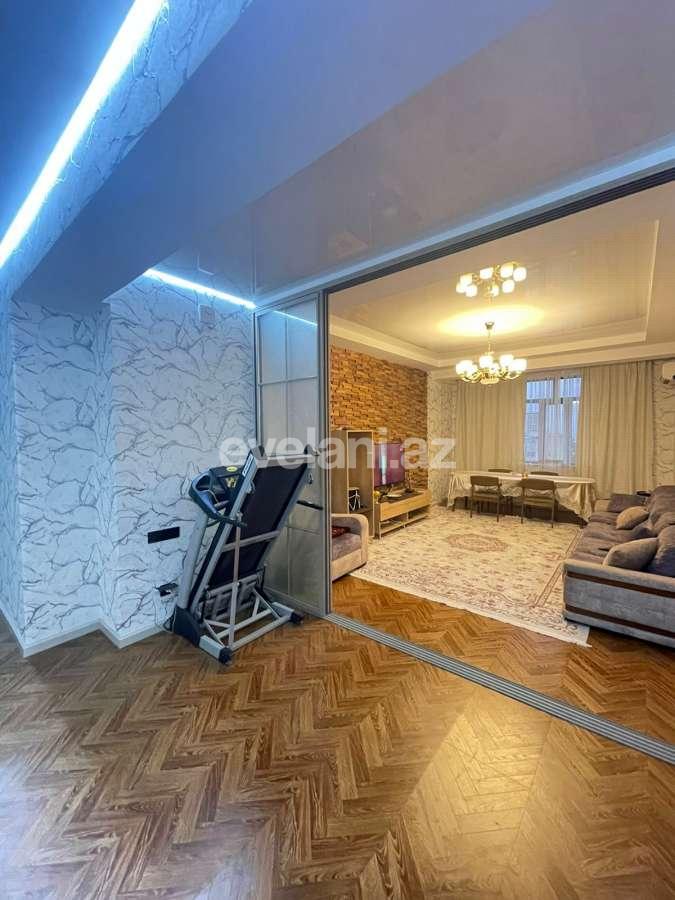 Satılır, yeni tikili, 3 otaqlı, 120 m², Bakı, Xətai r, Həzi Aslanov q.