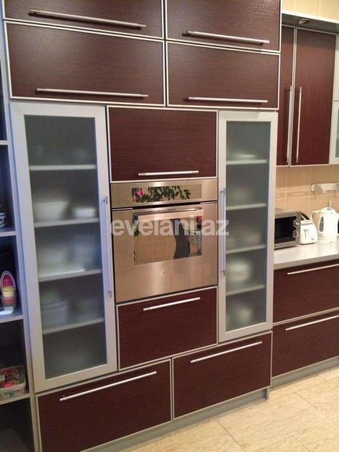 Kirayə verilir, yeni tikili, 4 otaqlı, 200 m², Bakı, Yasamal r, Yasamal q.