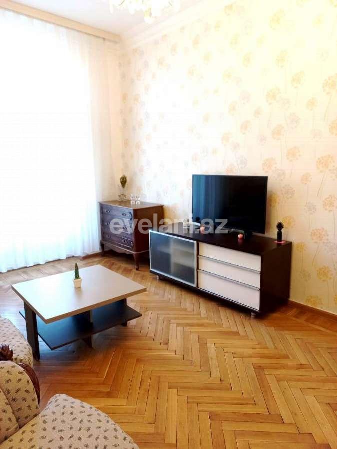 Сдаётся, вторичка, 2-комнаты, 60 m², Баку, Насиминский r, 28 мая m.