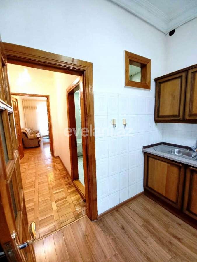 Сдаётся, вторичка, 2-комнаты, 60 m², Баку, Насиминский r, 28 мая m.