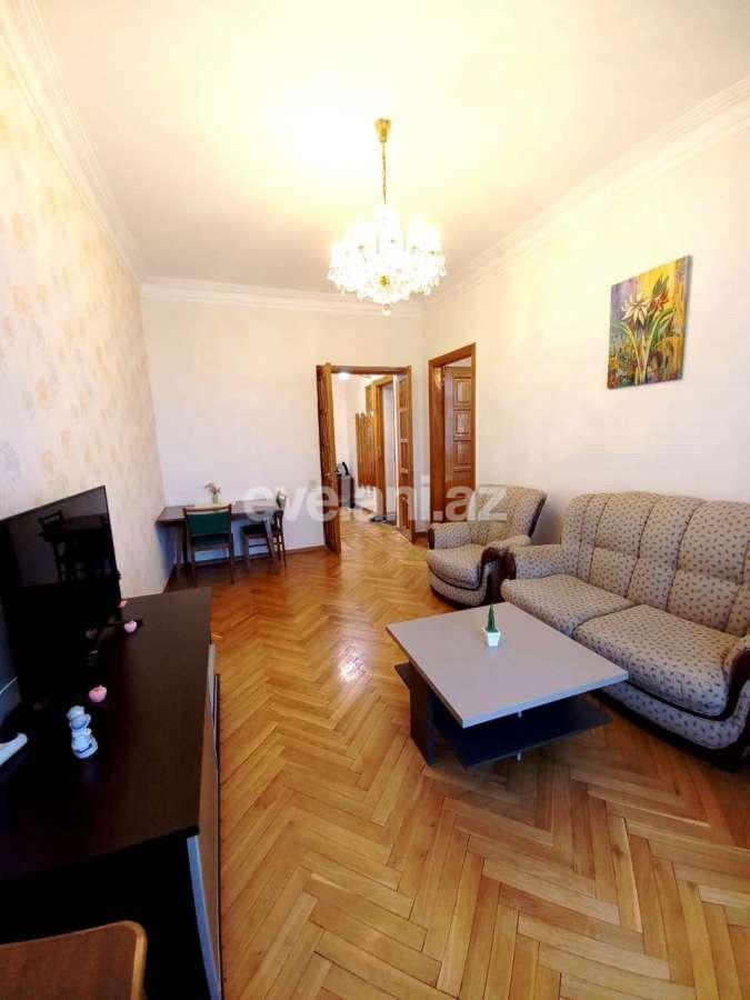 Сдаётся, вторичка, 2-комнаты, 60 m², Баку, Насиминский r, 28 мая m.