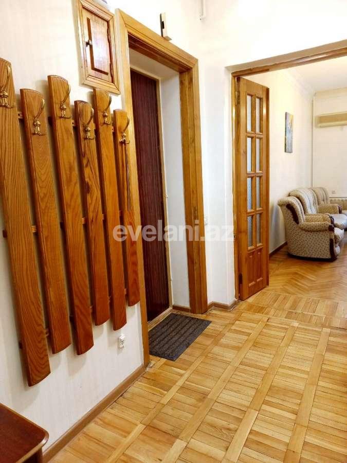 Сдаётся, вторичка, 2-комнаты, 60 m², Баку, Насиминский r, 28 мая m.