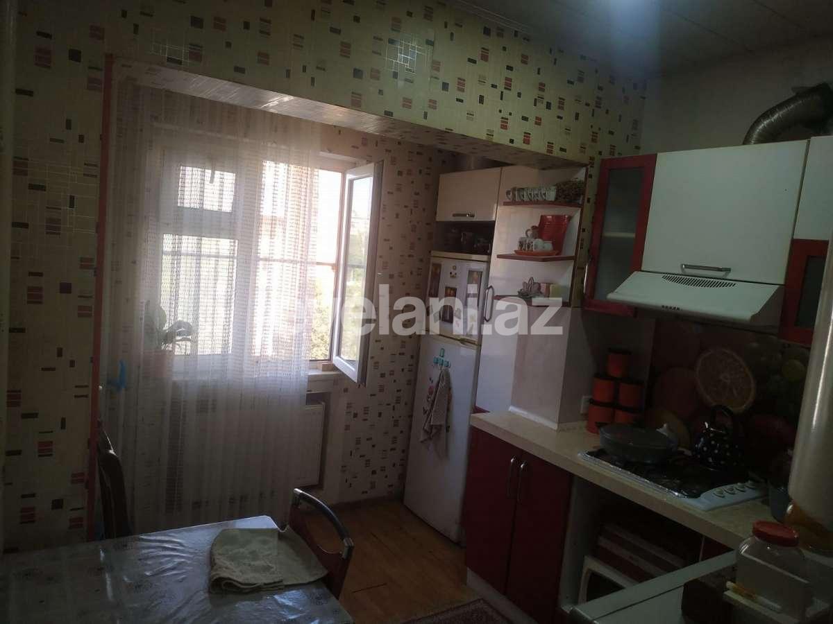 Kirayə verilir, köhnə tikili, 3 otaqlı, 90 m², Bakı, Xətai r, Əhmədli q, Əhmədli m.