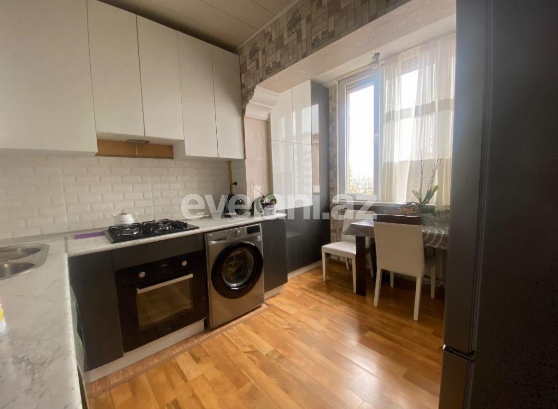 Rent, old building, 3 room, 90 m², Baku, Khatai r, Ahmedli m.