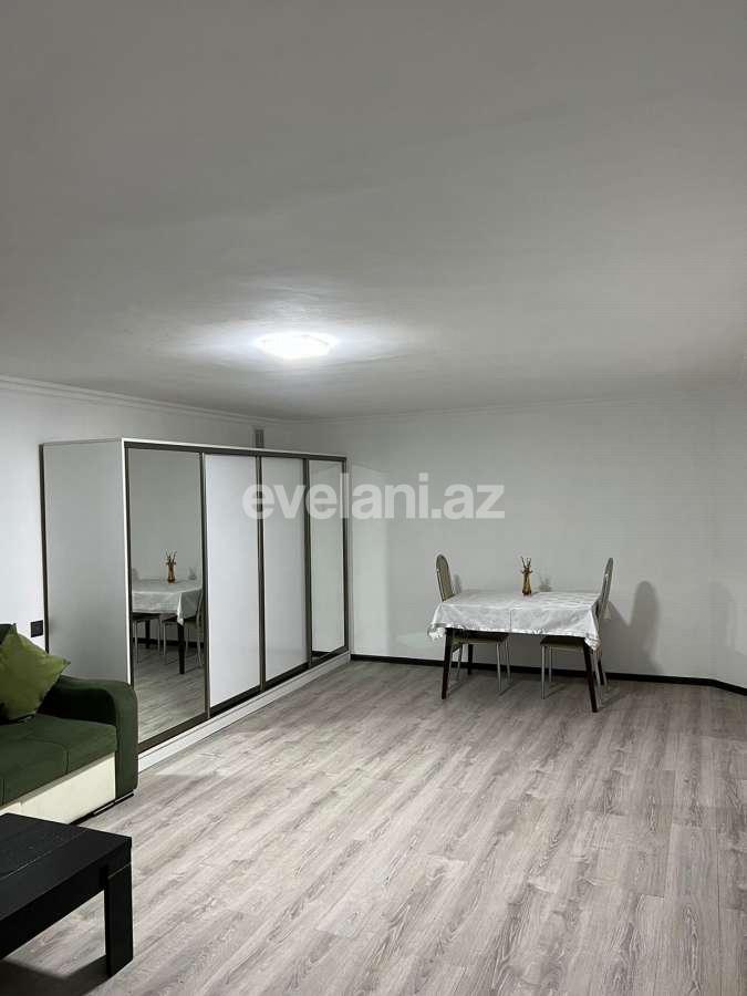 Rent, old building, 3 room, 60 m², Baku, Sabail r, Sahil m.