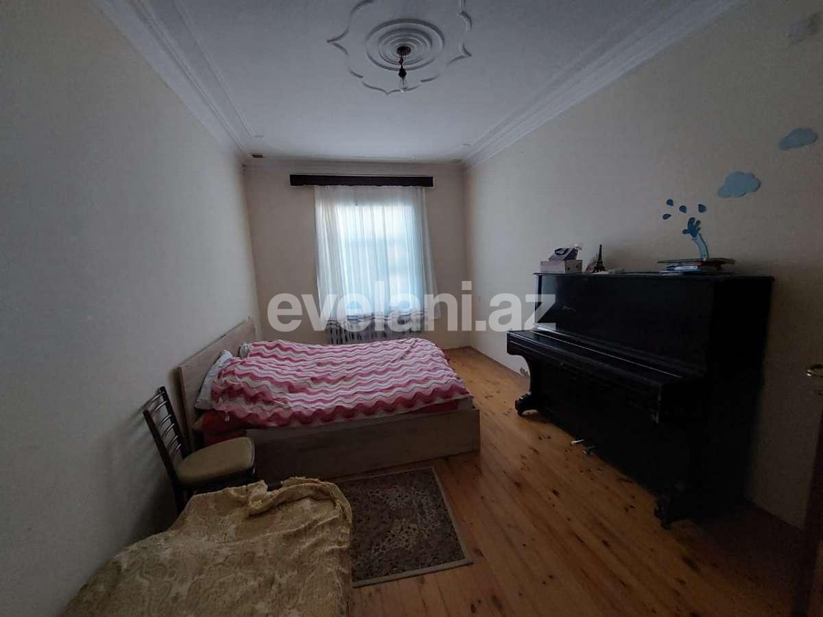 Satılır, həyət evi / bağ, 3 otaqlı, 100 m², Bakı, Səbail r, Badamdar q.