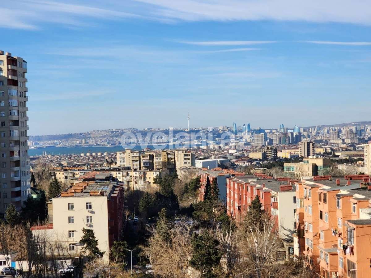 Satılır, köhnə tikili, 4 otaqlı, 90 m², Bakı, Xətai r, Xalqlar Dostluğu m.