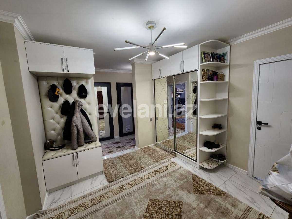 Satılır, köhnə tikili, 4 otaqlı, 90 m², Bakı, Xətai r, Xalqlar Dostluğu m.