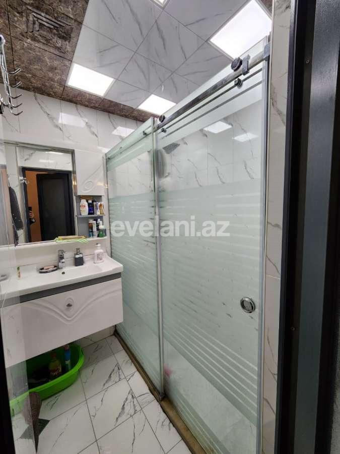 Satılır, köhnə tikili, 4 otaqlı, 90 m², Bakı, Xətai r, Xalqlar Dostluğu m.