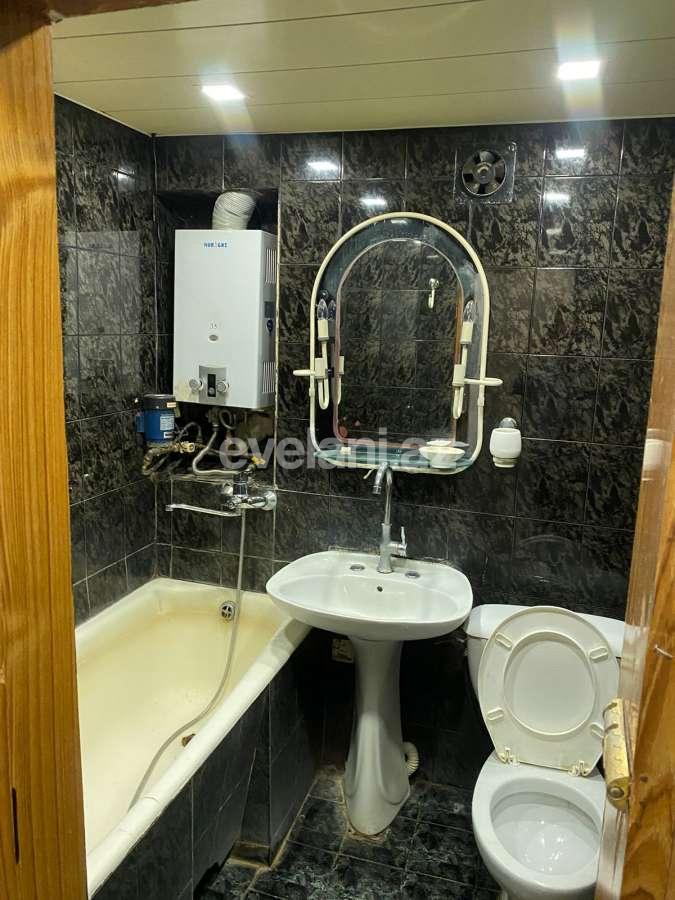 Сдаётся, вторичка, 3-комнаты, 70 m², Баку, Ясамальский r, Иншаатчылар m.