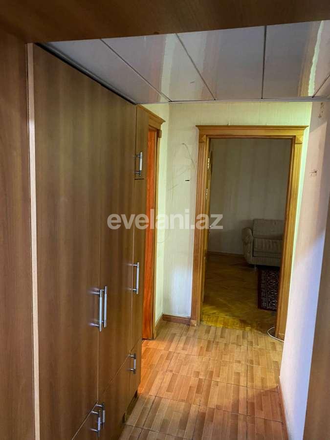 Сдаётся, вторичка, 3-комнаты, 70 m², Баку, Ясамальский r, Иншаатчылар m.