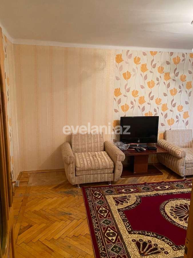 Сдаётся, вторичка, 3-комнаты, 70 m², Баку, Ясамальский r, Иншаатчылар m.