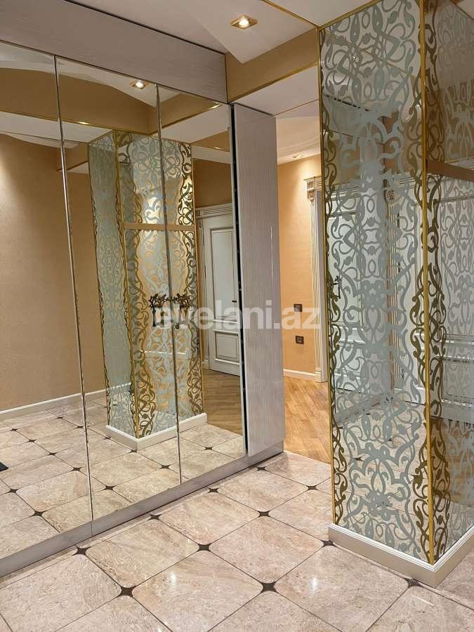 Продаётся, новостройка, 4-комнаты, 200 m², Баку, Насиминский r, Кубинка p, Низами m.