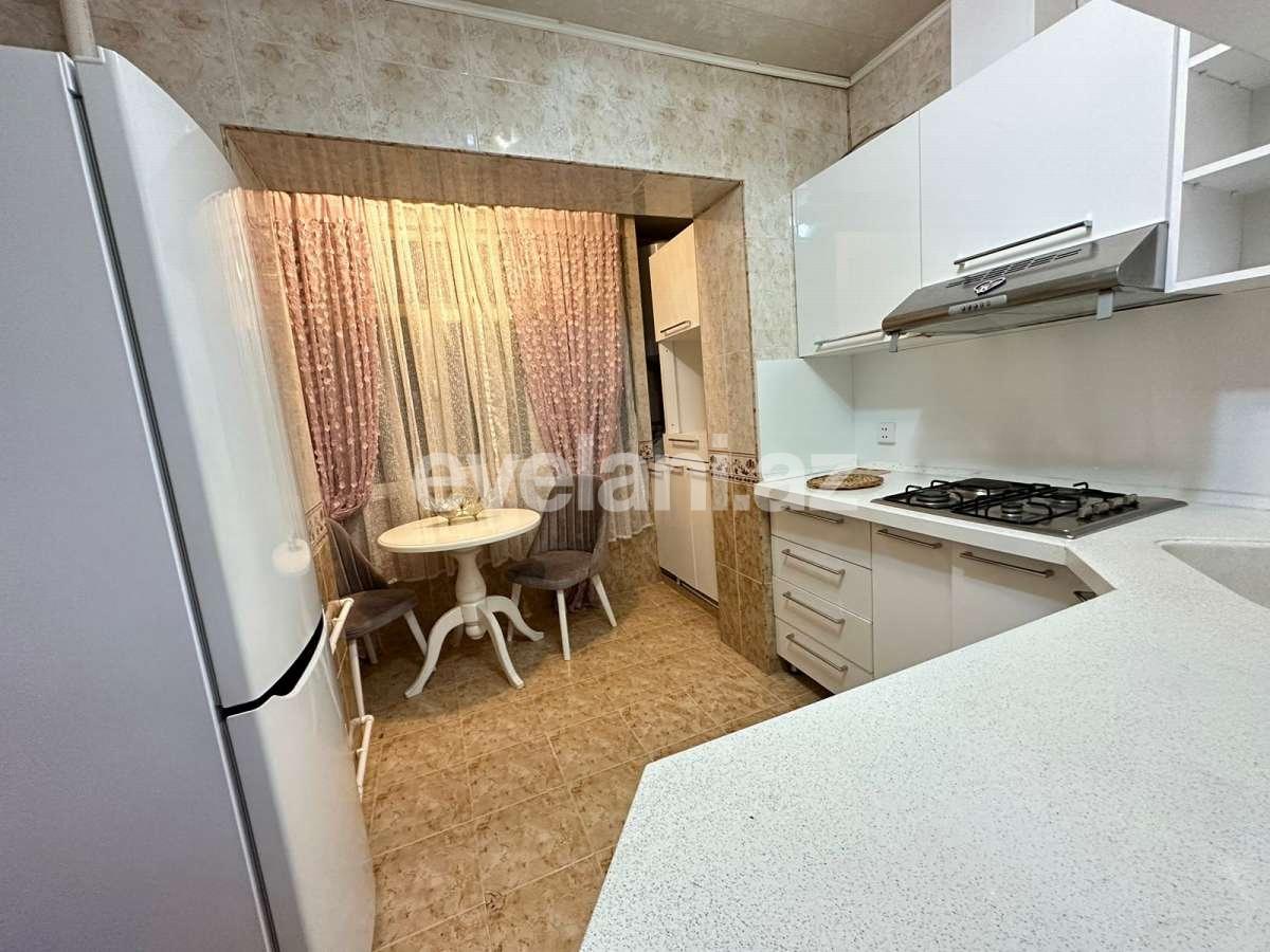 Сдаётся, вторичка, 3-комнаты, 74.99 m², Баку, Хатаинский r, Халглар Достлугу m.