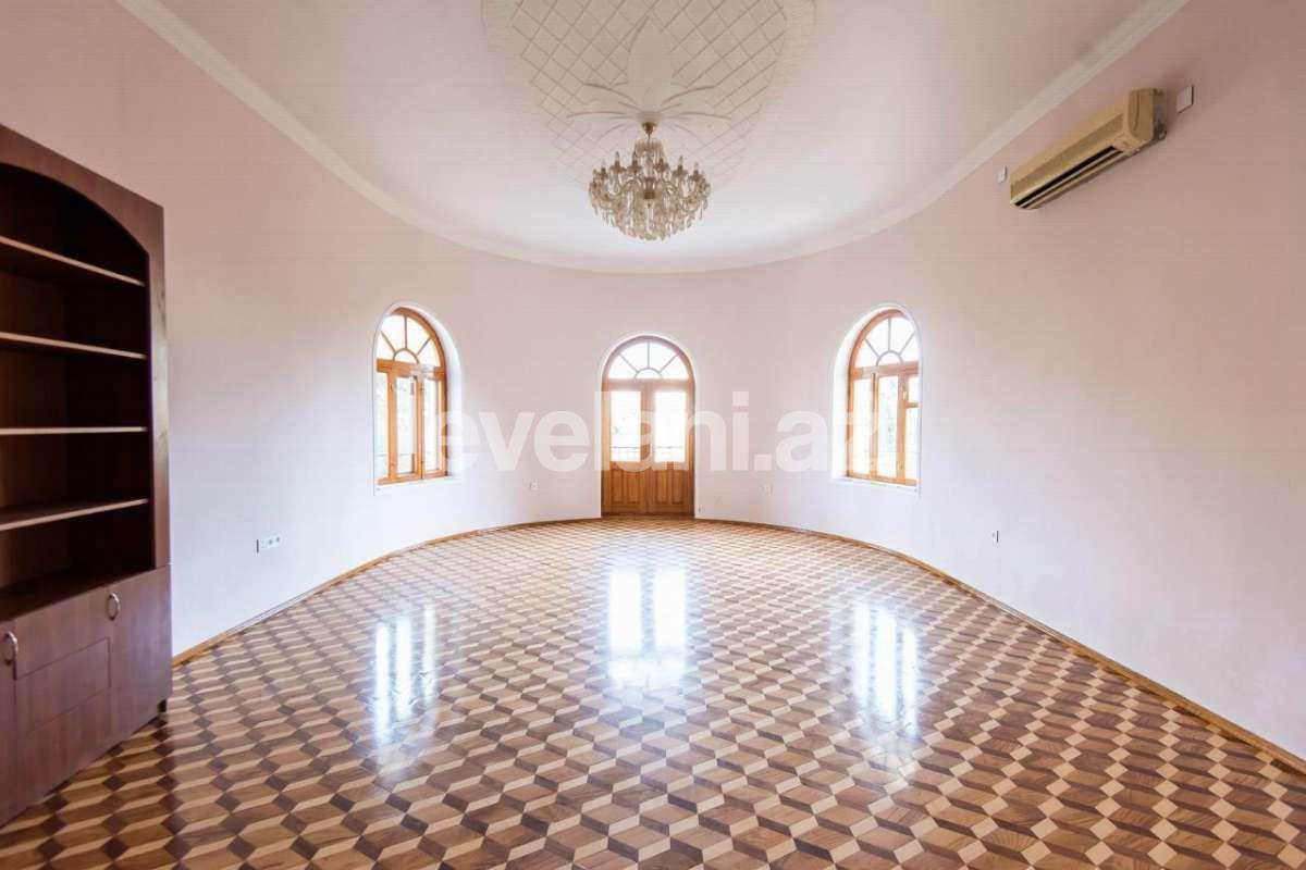 Kirayə verilir, villa, 10 otaqlı, 1020 m², Bakı, Səbail r, Badamdar q.