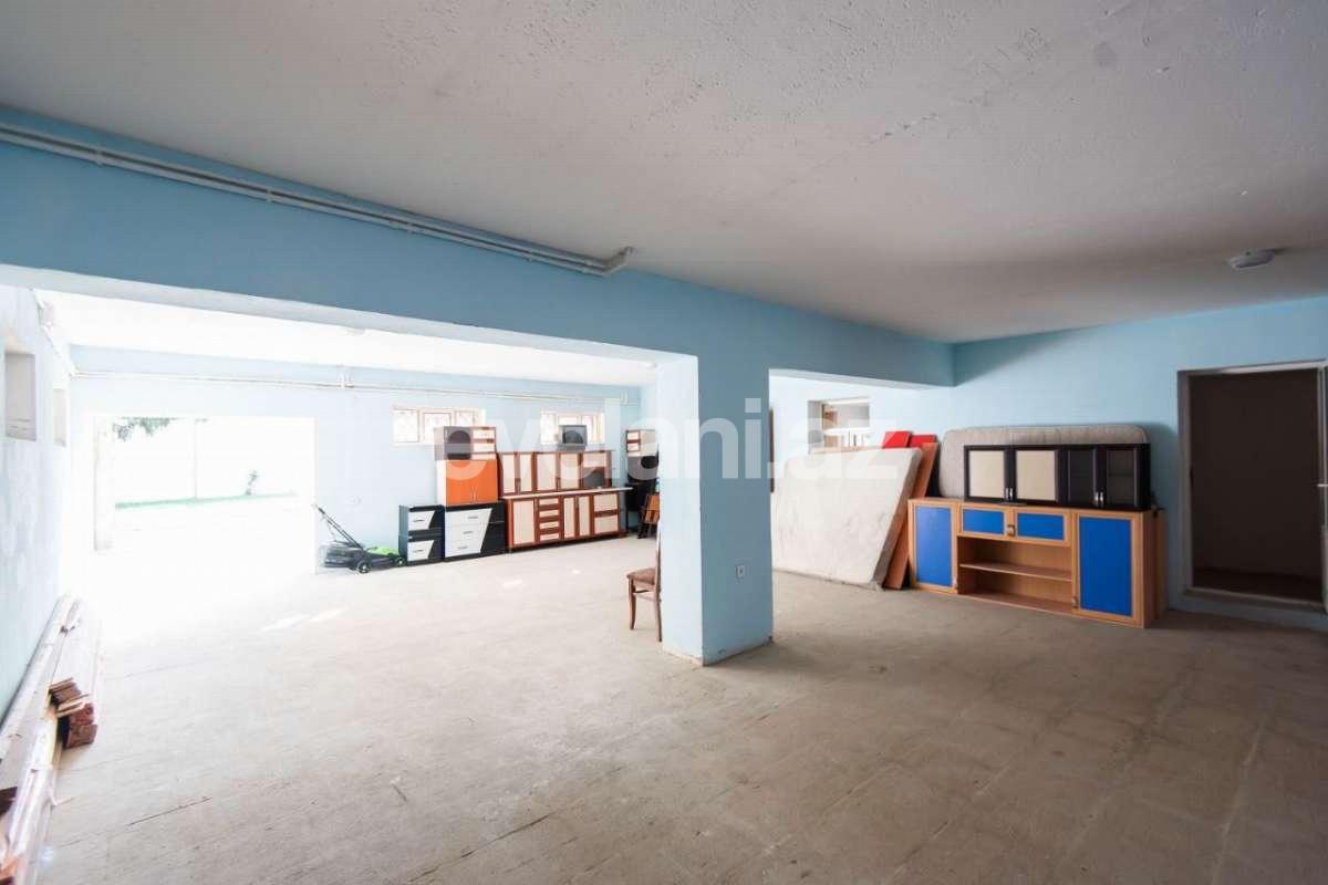 Kirayə verilir, villa, 10 otaqlı, 1020 m², Bakı, Səbail r, Badamdar q.