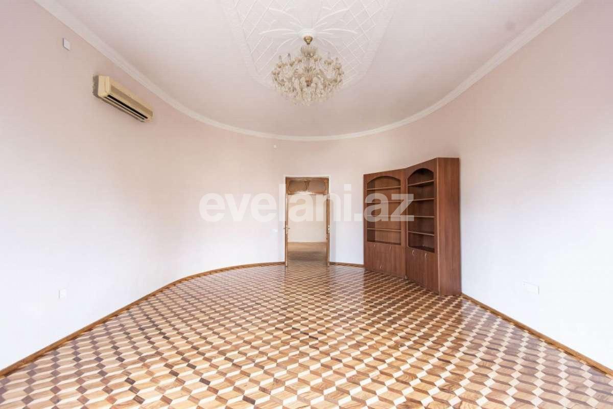 Kirayə verilir, villa, 10 otaqlı, 1020 m², Bakı, Səbail r, Badamdar q.