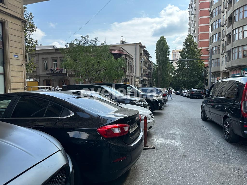 Satılır, obyekt, 75 m², Bakı, Nəsimi r, 28 may m.