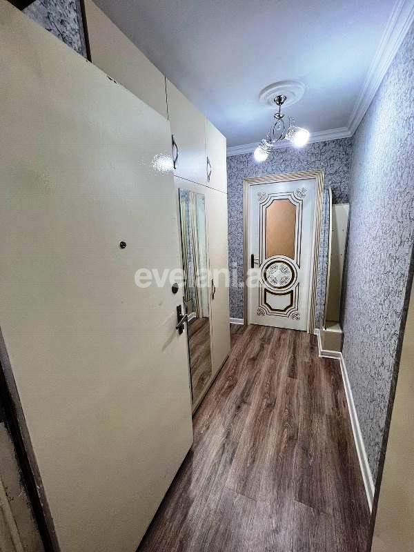 Satılır, köhnə tikili, 2 otaqlı, 44 m², Bakı, Nəsimi r, 28 may m.