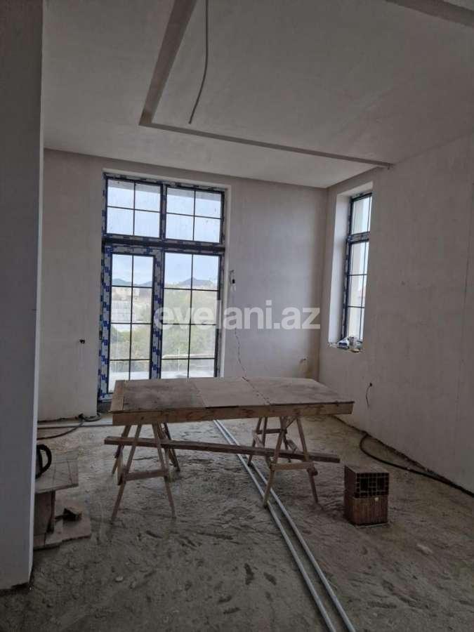 Satılır, həyət evi / bağ, 7 otaqlı, 1000 m², Bakı, Səbail r, Badamdar q.
