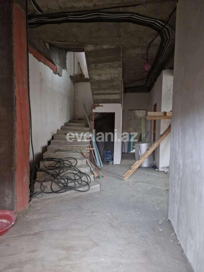 Satılır, həyət evi / bağ, 7 otaqlı, 1000 m², Bakı, Səbail r, Badamdar q.