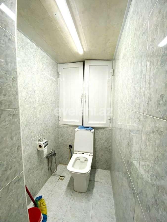 Satılır, köhnə tikili, 3 otaqlı, 110 m², Bakı, Yasamal r, Elmlər Akademiyası m.