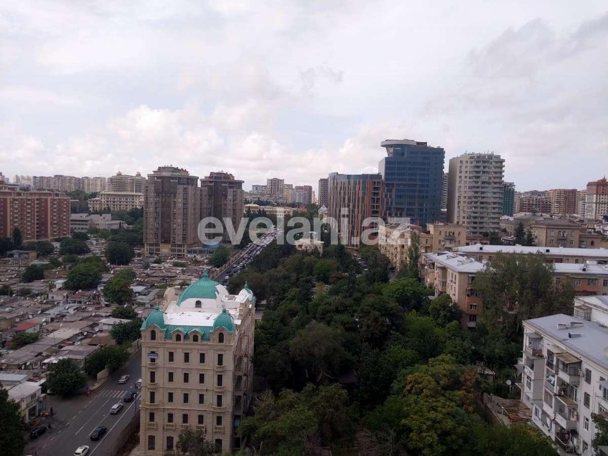 Satılır, yeni tikili, 4 otaqlı, 189 m², Bakı, Nəsimi r.