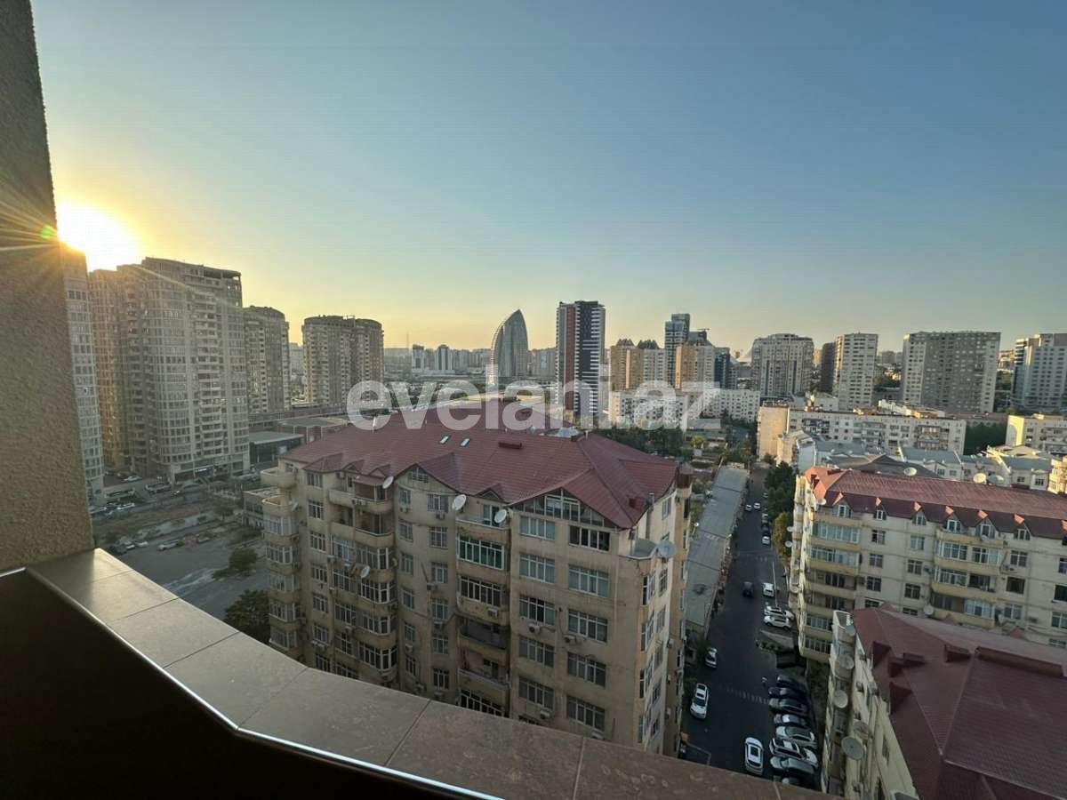 Kirayə verilir, yeni tikili, 3 otaqlı, 140 m², Bakı, Xətai r, Şah İsmayıl Xətai m.