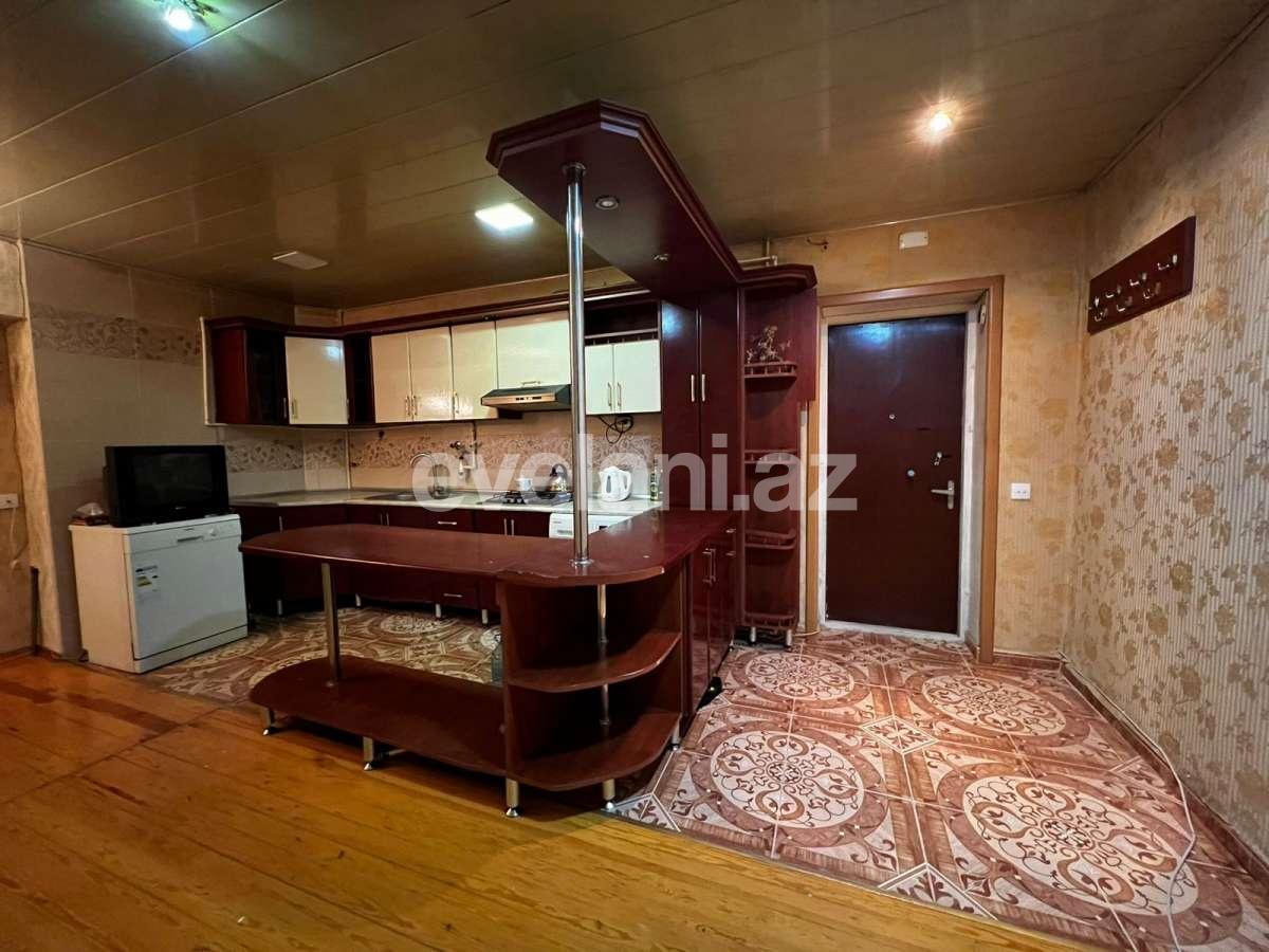 Kirayə verilir, köhnə tikili, 3 otaqlı, 110 m², Bakı, Nizami r, Qara Qarayev m.