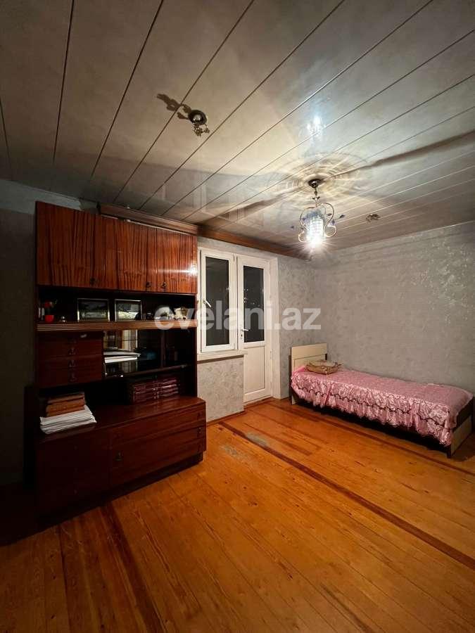 Kirayə verilir, köhnə tikili, 3 otaqlı, 110 m², Bakı, Nizami r, Qara Qarayev m.