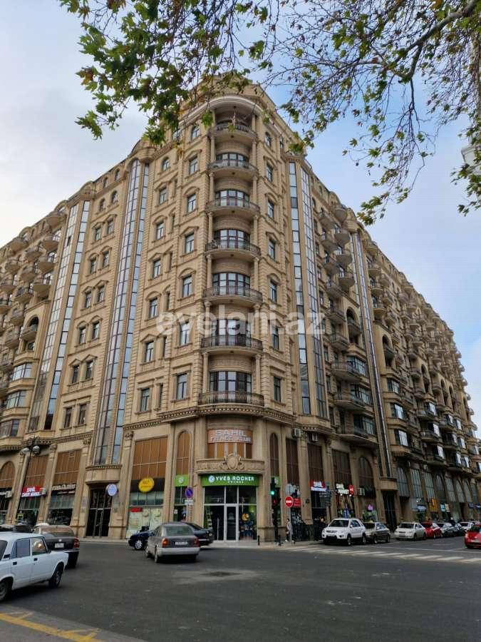 Kirayə verilir, ofis, 6 otaqlı, 200 m², Bakı, Səbail r, Sahil m.