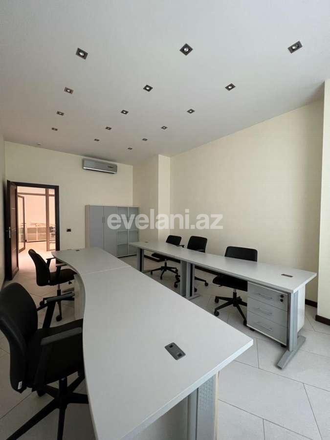 Kirayə verilir, ofis, 6 otaqlı, 200 m², Bakı, Səbail r, Sahil m.