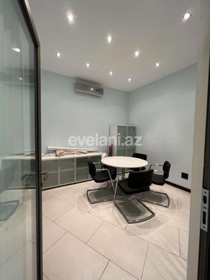 Kirayə verilir, ofis, 6 otaqlı, 200 m², Bakı, Səbail r, Sahil m.