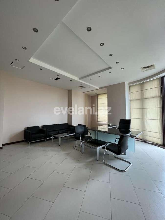 Kirayə verilir, ofis, 6 otaqlı, 200 m², Bakı, Səbail r, Sahil m.