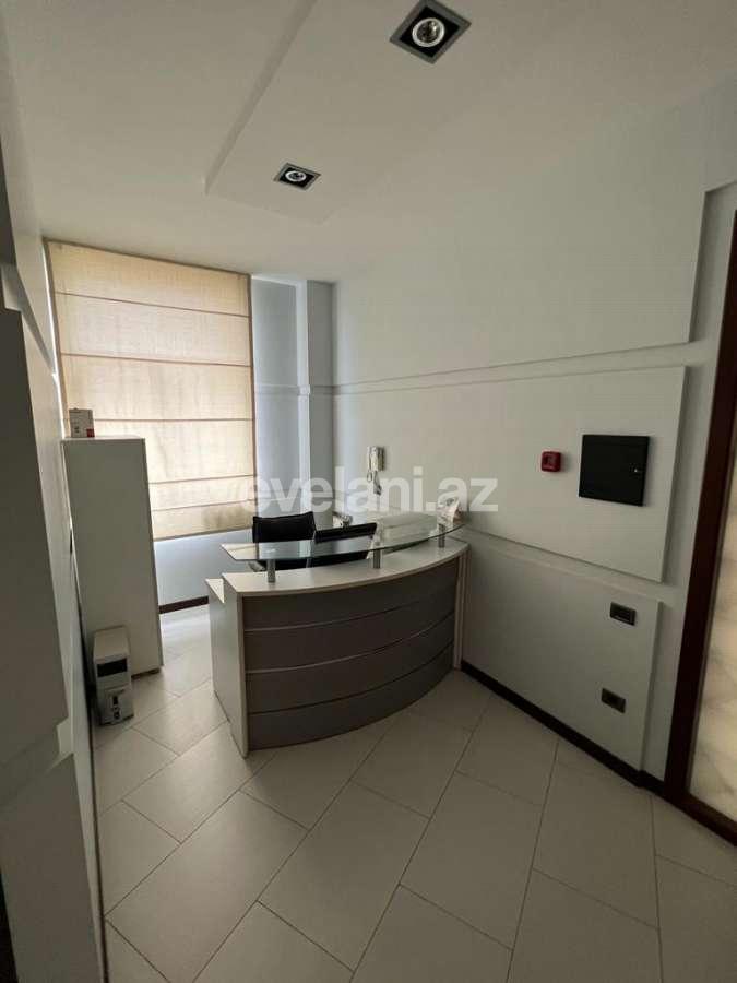 Kirayə verilir, ofis, 6 otaqlı, 200 m², Bakı, Səbail r, Sahil m.