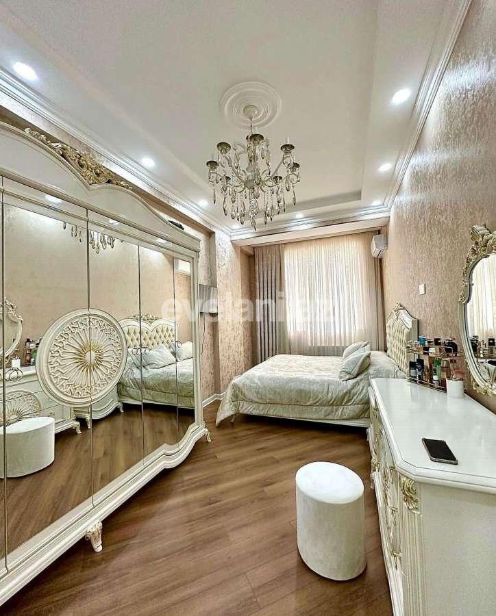 Satılır, yeni tikili, 2 otaqlı, 100 m², Bakı, Nəriman Nərimanov m.