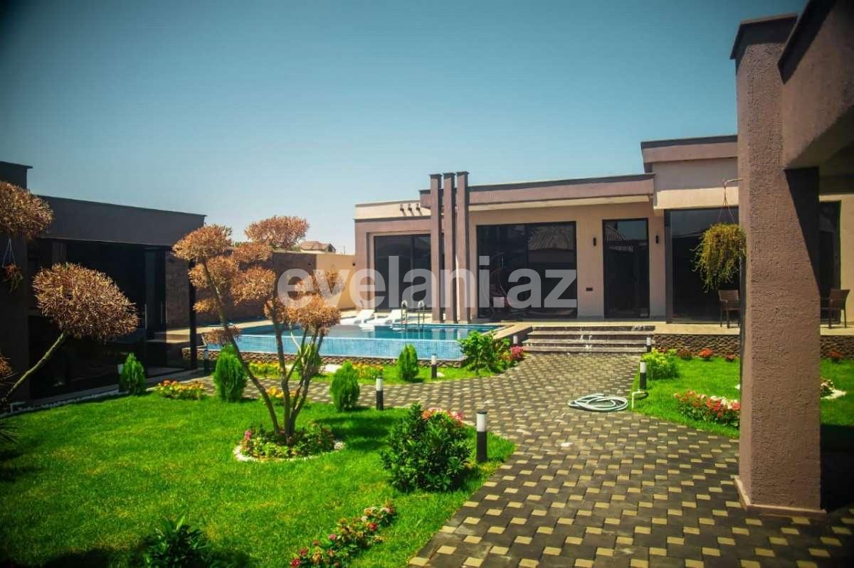 Satılır, həyət evi / bağ, 4 otaqlı, 220 m², Bakı, Xəzər r, Koroğlu m.