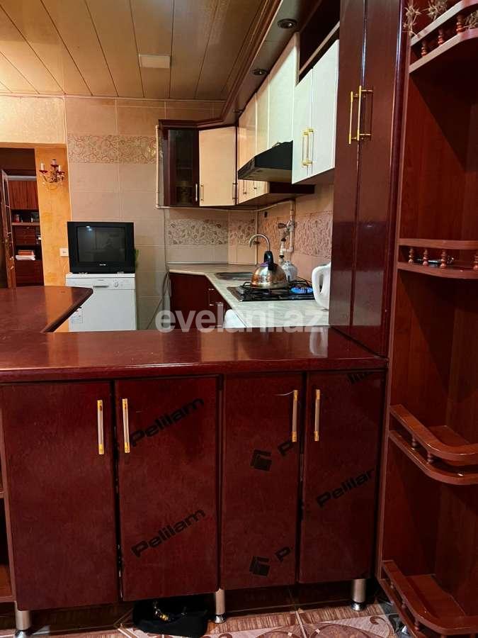 Сдаётся, вторичка, 3-комнаты, 110 m², Баку, Низаминский r, Кара Караев m.