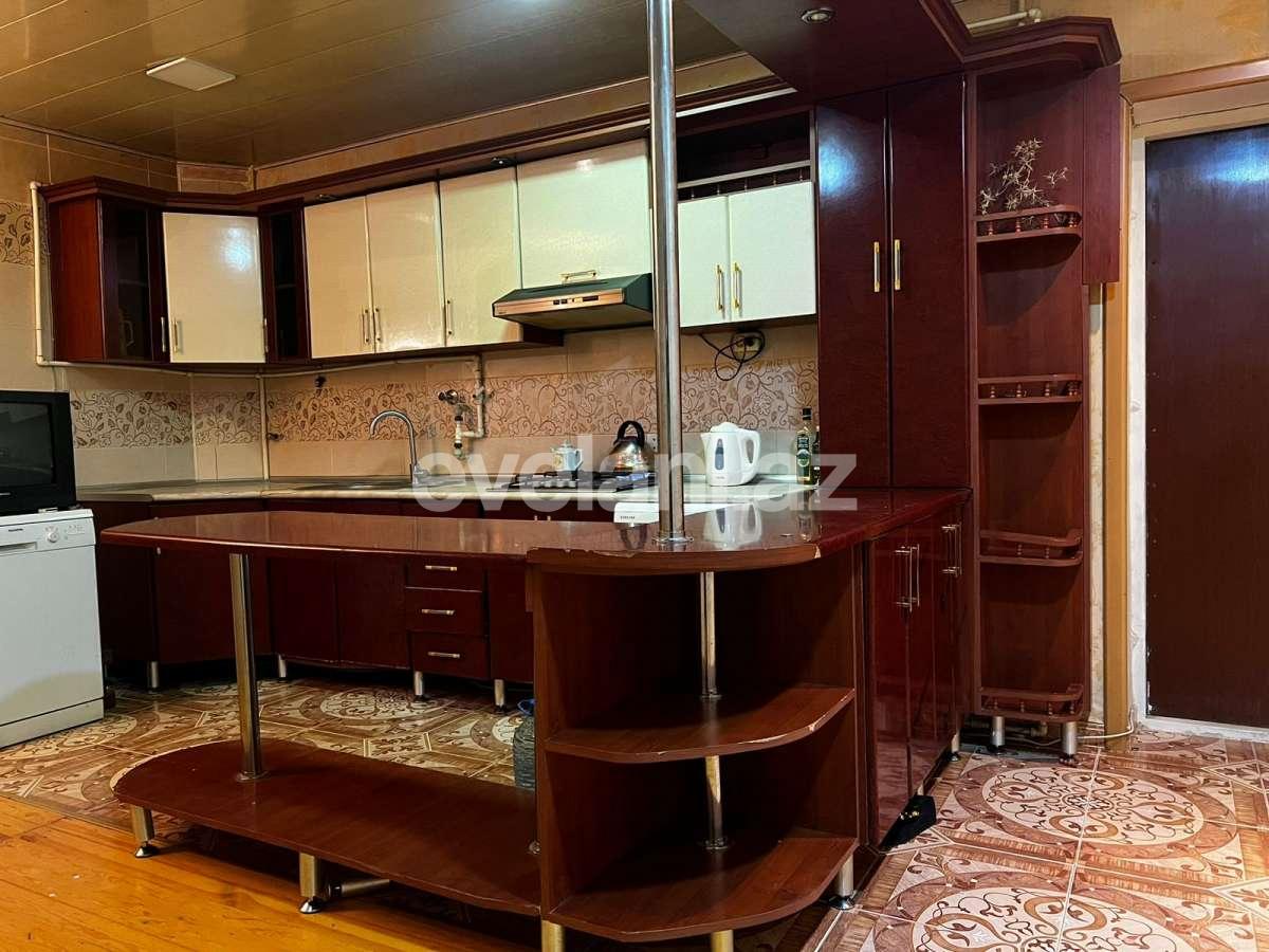 Сдаётся, вторичка, 3-комнаты, 110 m², Баку, Низаминский r, Кара Караев m.