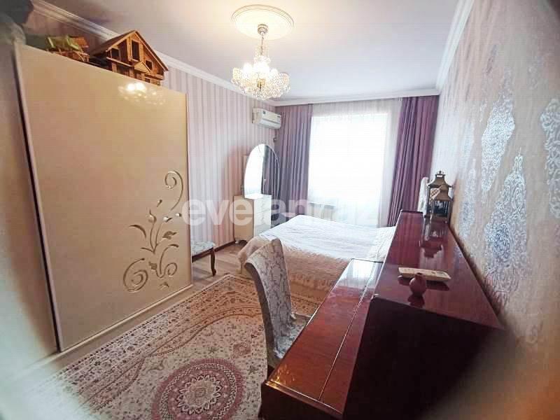Sale, old building, 3 room, 59.99 m², Baku, Nizami r, 8-th kilometer d, Khalglar Doslugu m.