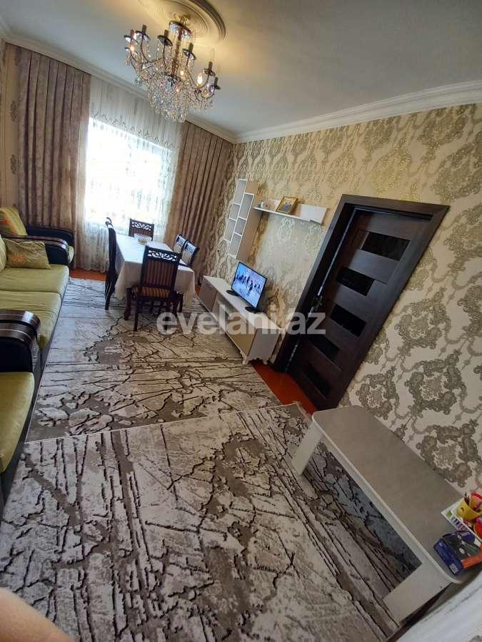 Satılır, köhnə tikili, 4 otaqlı, 100 m², Bakı, Xətai r, Həzi Aslanov m.